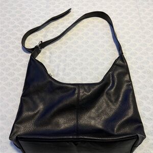Chic Black Leather Crossbody Bag